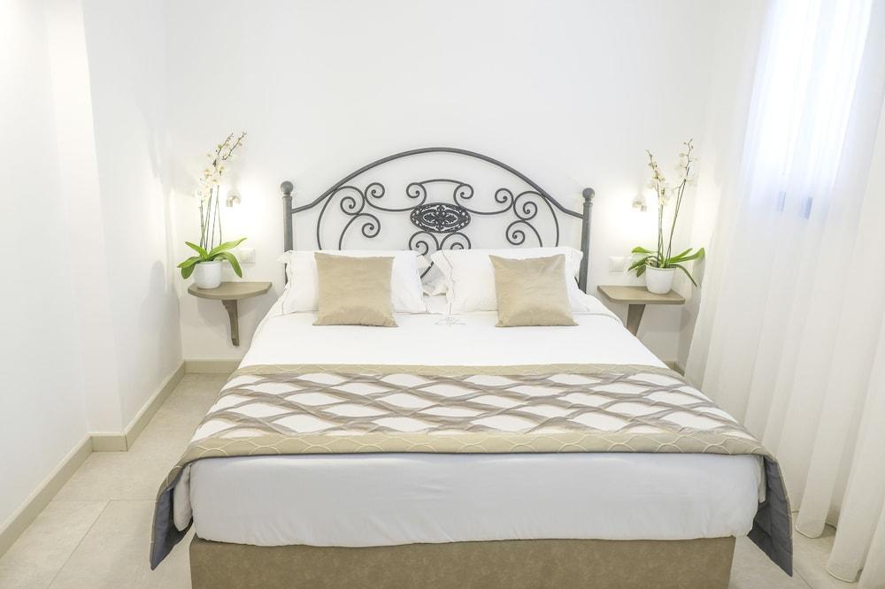 Acrotel Athena Villa เอเลีย ภายนอก รูปภาพ