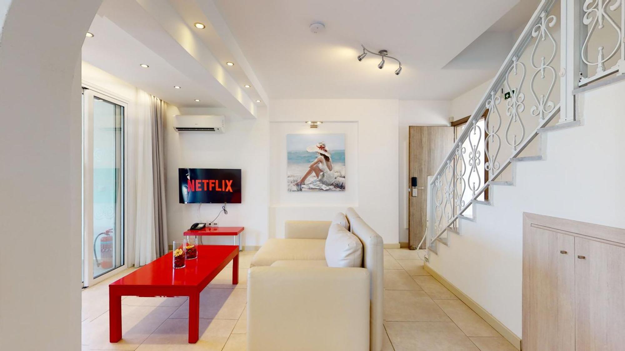 Acrotel Athena Villa เอเลีย ภายนอก รูปภาพ