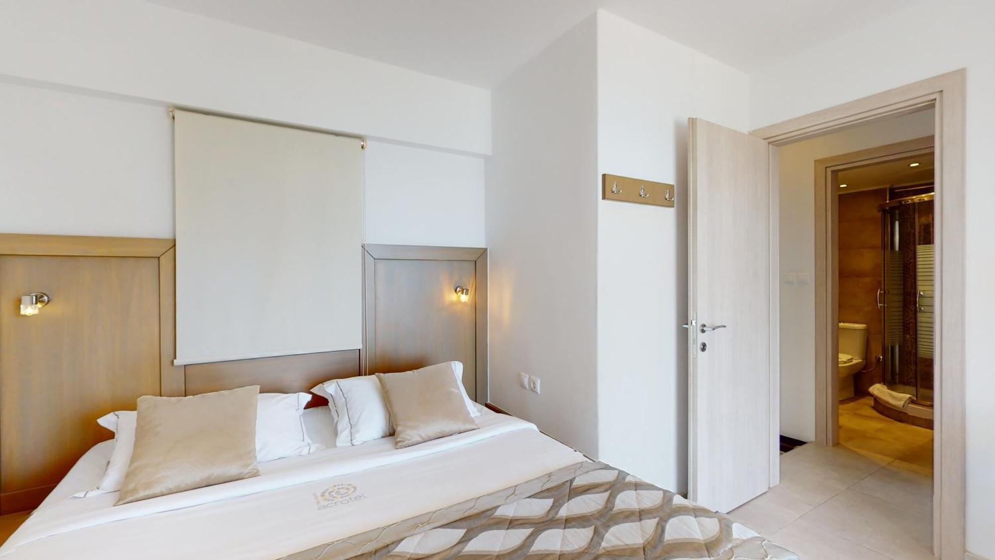 Acrotel Athena Villa เอเลีย ภายนอก รูปภาพ