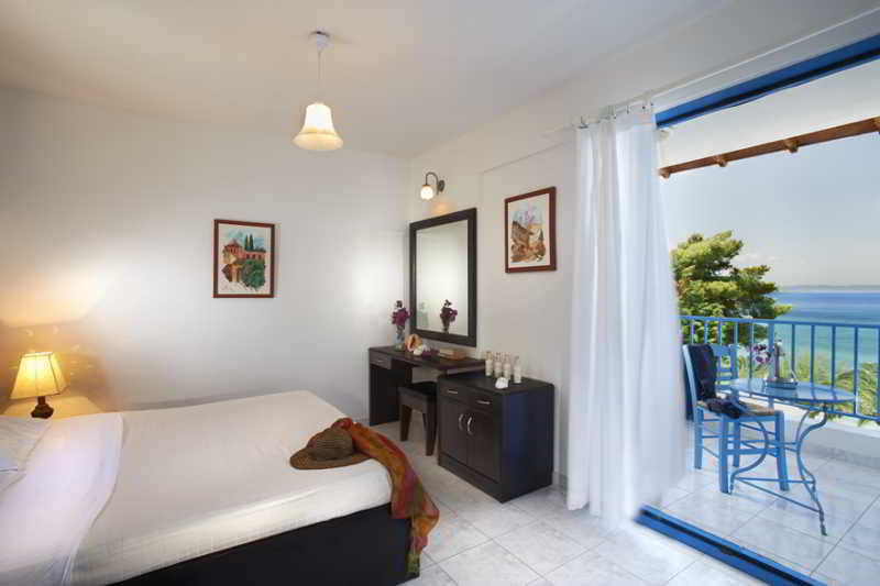 Acrotel Athena Villa เอเลีย ภายนอก รูปภาพ